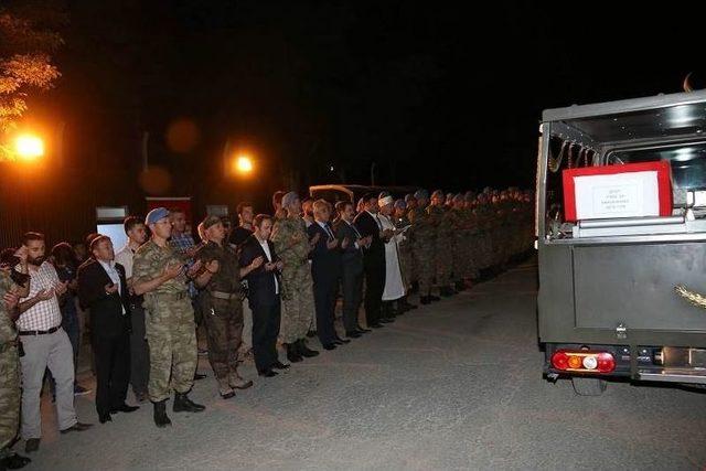 Hakkari Şehidi Memleketine Uğurlandı