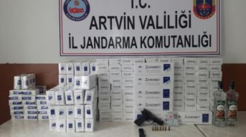 "dur" İhtarına Uymayan Ara&ccedil;tan Ka&ccedil;ak Sigara Ve İ&ccedil;ki &Ccedil;ıktı