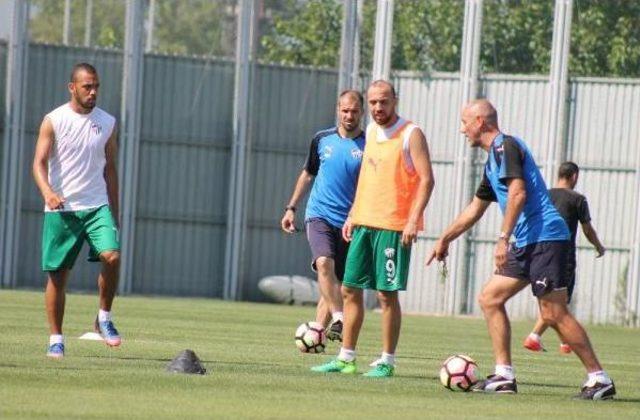 Bursaspor'da Le Guen Nefessiz Bıraktı