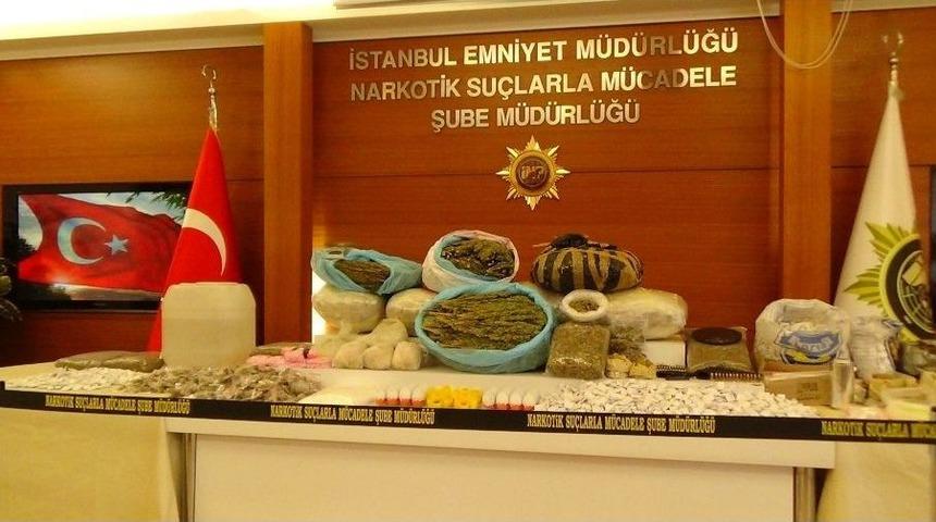 &Ccedil;ocuklar İ&ccedil;in &Uuml;retilen &lsquo;s&uuml;rpriz Yumurta&rsquo;dan Uyuşturucu &Ccedil;ıktı
