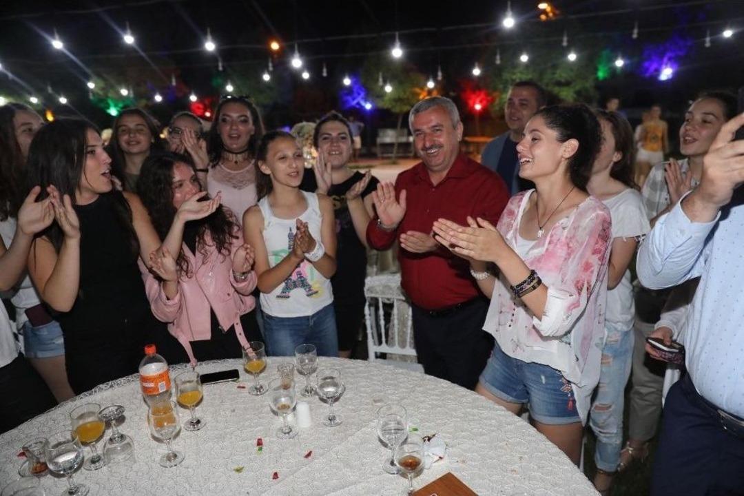 Başkan Baran, &ldquo;sizler Artık G&ouml;n&uuml;l El&ccedil;ilerimizsiniz&rdquo;