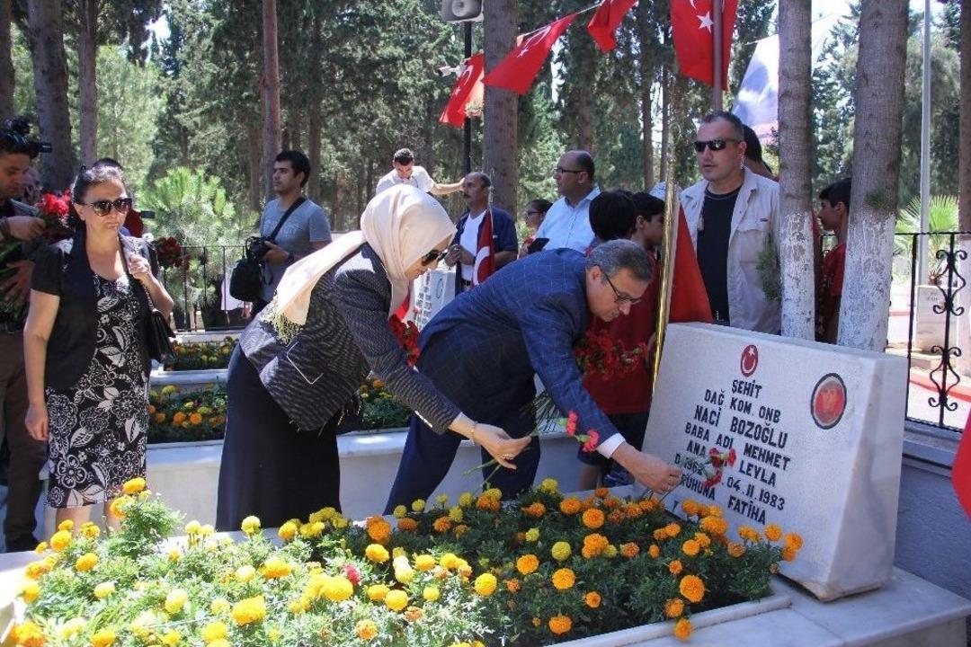 15 Temmuz Şehitlerini Anma Programı Mersin Şehitliği&rsquo;nde Başladı