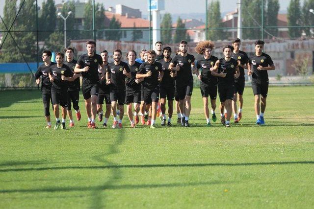 Eskişehirspor Antrenmanı Fitness Çalışmaları İle Tamamladı