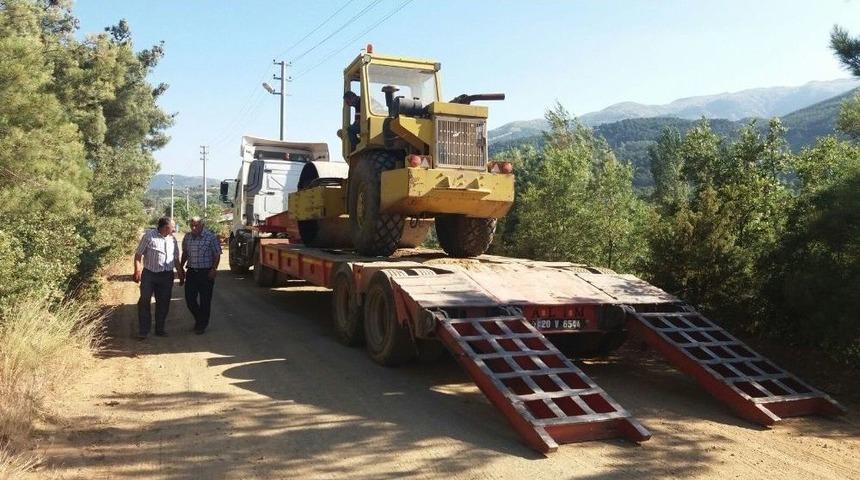 Ekipler Sıcak Havaya Rağmen &Ccedil;alışıyor