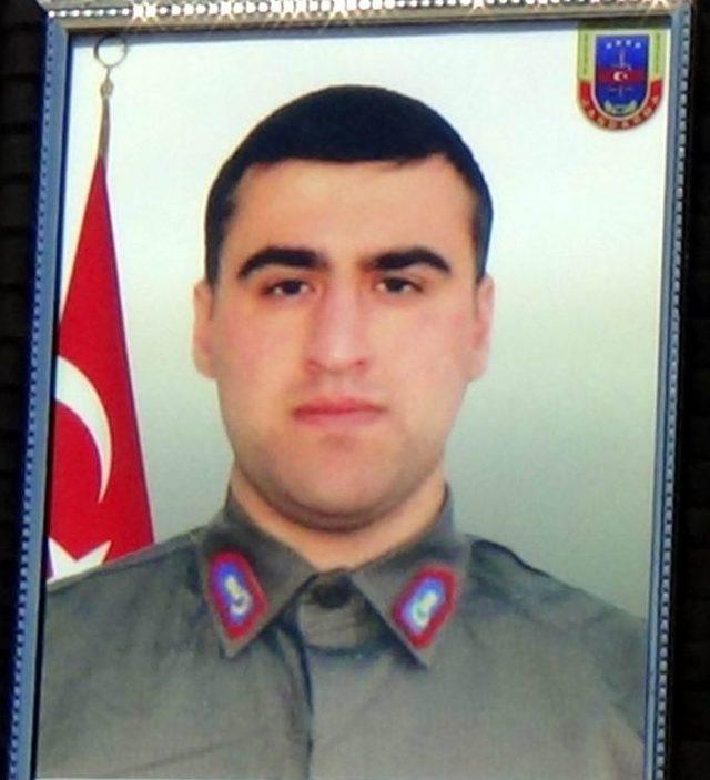 Şehit Erin Cenazesi Memleketine G&ouml;nderildi 2