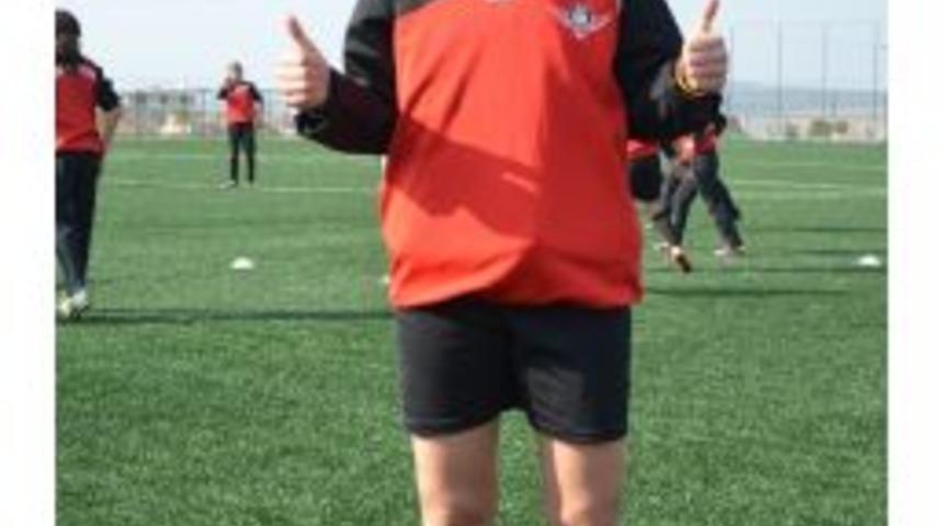 Berfin Demir Manisa&rsquo;yı D&uuml;nya İşitme Engelli Olimpiyatlarında Temsil Edecek