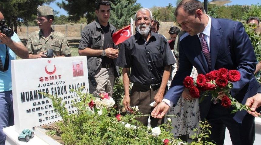 15 Temmuz Etkinlikleri Şehitlik Ziyaretleri İle Başladı