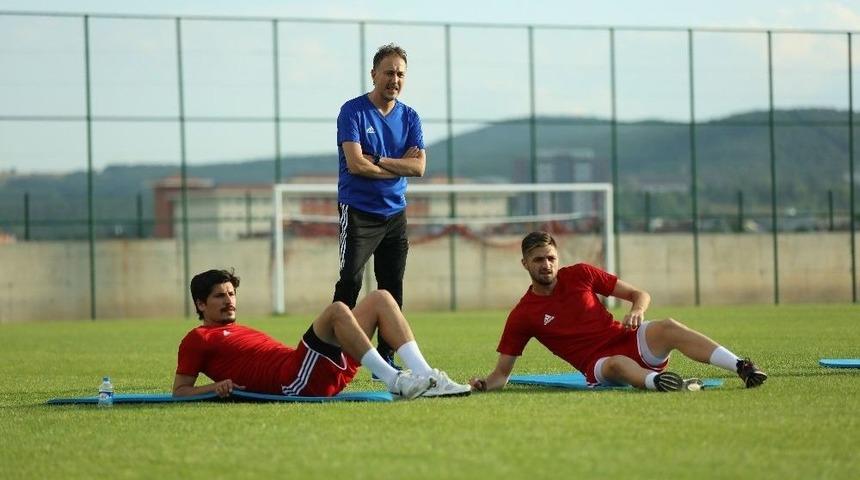 Kastamonuspor 1966, İdmanlara Başladı