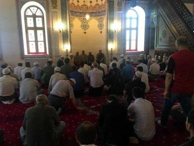 Bakan Işık: İhanet Ne Kadar B&uuml;y&uuml;kse, Ihaneti &Ouml;nleyen Kahramanlıkta Bir O Kadar B&uuml;y&uuml;k (2) 2