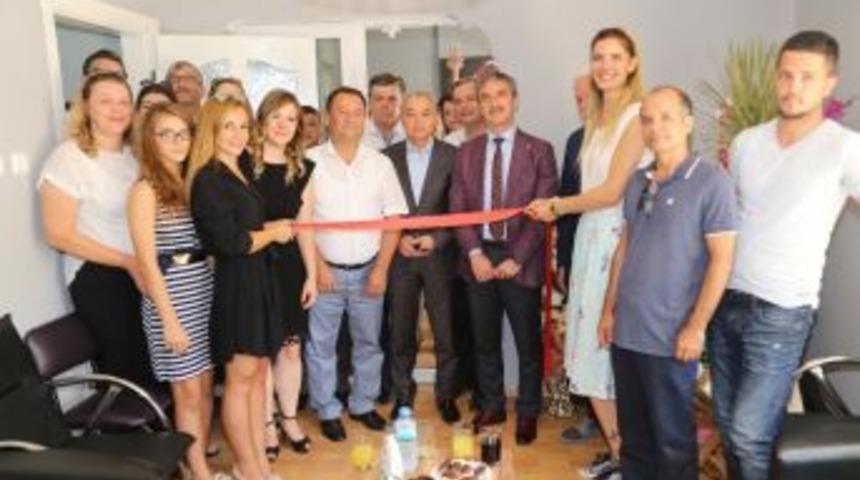 Başkan Şirin Gen&ccedil; Meslektaşının Mutlu G&uuml;n&uuml;ne Ortak Oldu