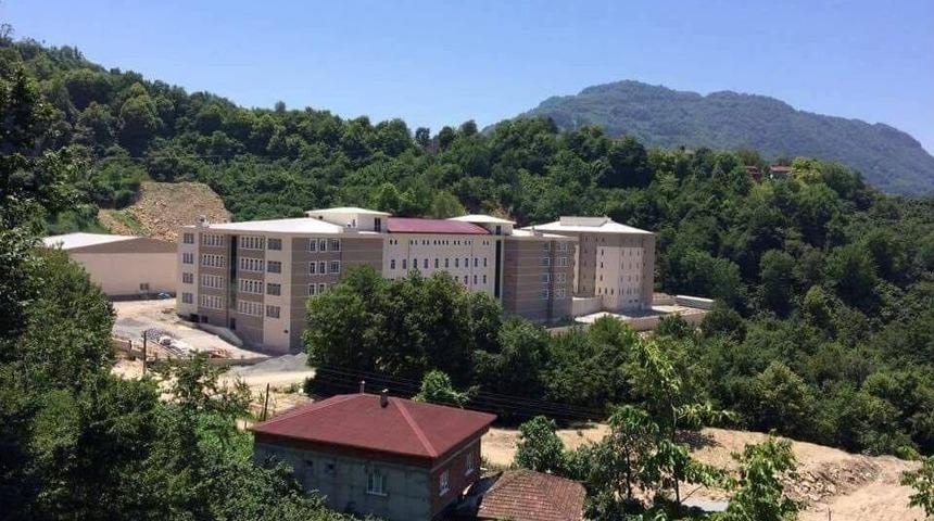 Kumru&rsquo;ya Fen Ve Sosyal Bilimler Programı Uygulayan Okul