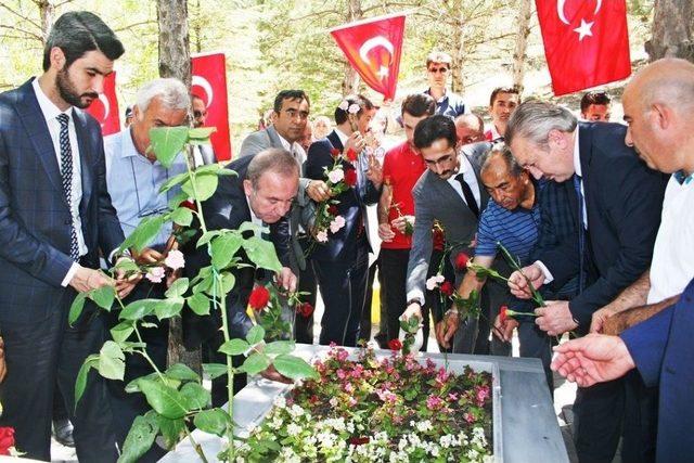 15 Temmuz Şehidi Akif Kapaklı Mezarı Başında Anıldı