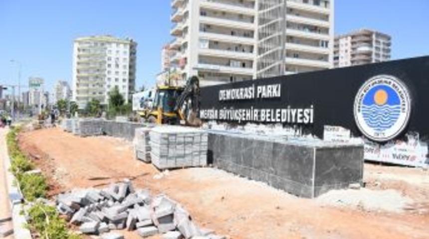 Demokrasi Kavşağı&rsquo;na Demokrasi Parkı Yapılıyor