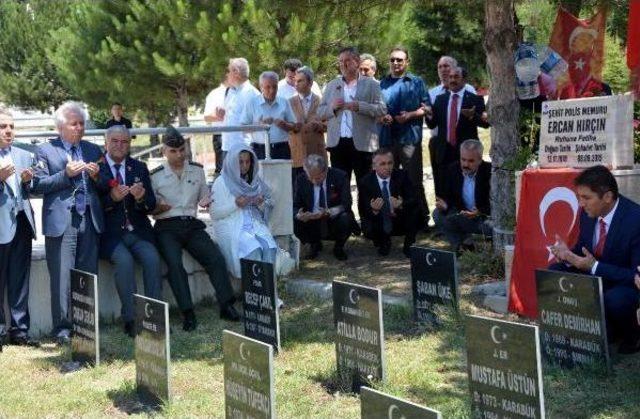 Ak Partili Şahin: 20 Temmuz Darbe Söylemi Darbecileri Masum Gösterme Amaçlıdır