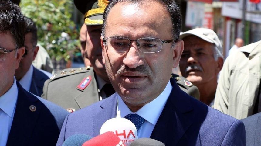 Bakan Bozdağ: &ldquo;kılı&ccedil;daroğlu 2019 Se&ccedil;imine D&ouml;n&uuml;k Yatırım Yapıyor&rdquo;