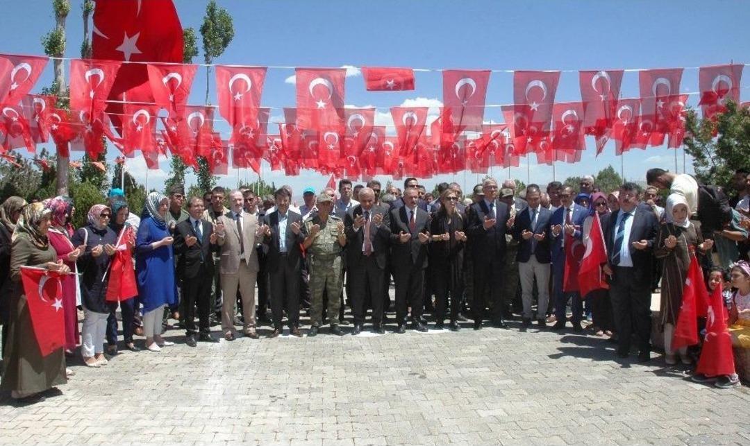 15 Temmuz Şehitlerini Anma Demokrasi Ve Milli Birlik G&uuml;n&uuml;