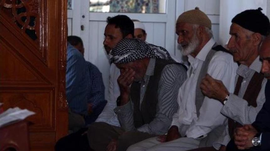 Şırnak'ta 15 Temmuz Şehitleri Için Kürtçe Mevlit Okutuldu