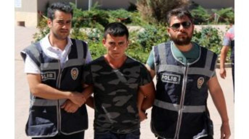 Mutfak Balkonunun Kapısından Giren Hırsız Yakalandı