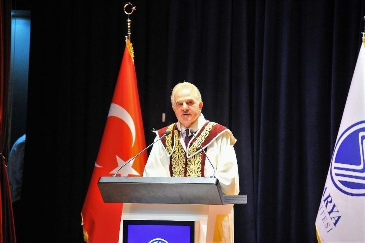 Sa&uuml;&rsquo;de Mezuniyet T&ouml;renleri Sona Erdi