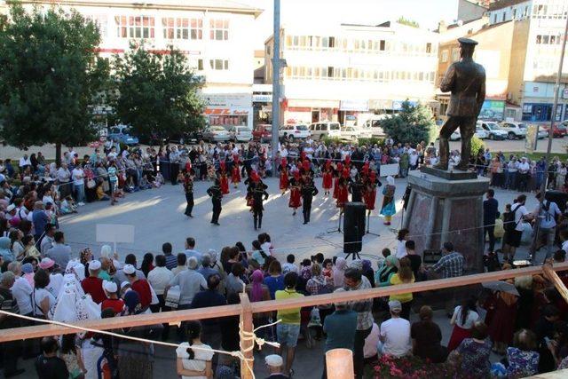 Akşehir’de Dans Ve Halk Oyunu Ekipleri Final Yaptı