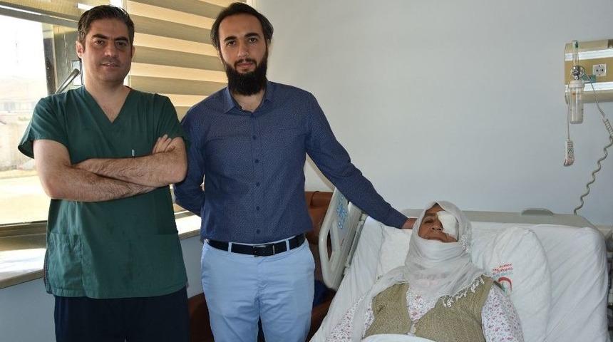 Van Eah&rsquo;ta İlk Defa Vitrektomi Ameliyatı Yapıldı
