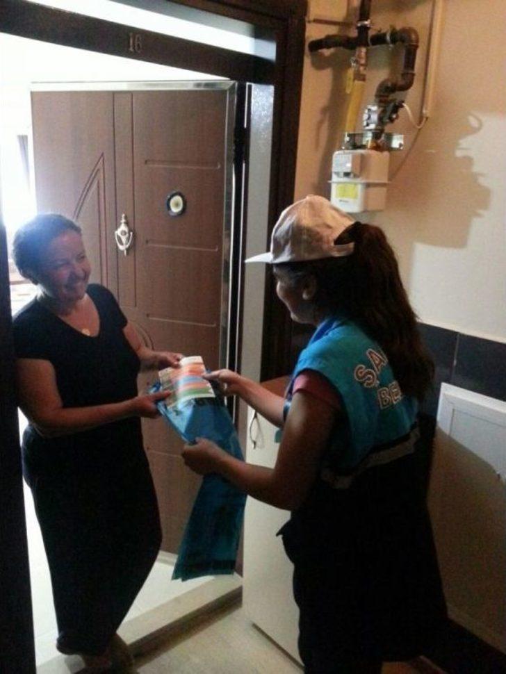 Şahinbey’de Geri Dönüşüm Bilinci Kapı Kapı Dolaşılarak Anlatılıyor G2