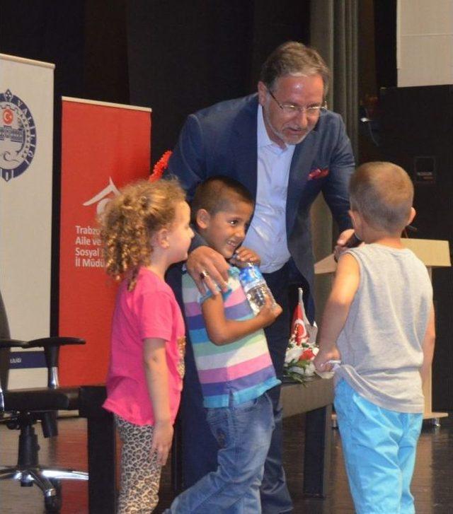 Prof.dr. Mustafa Karataş “her Çocuğun Bir Ailesi Olmalı. Koruyucu Aile Hizmetinin İslam’daki Yeri” Konulu Konferansta Konuştu