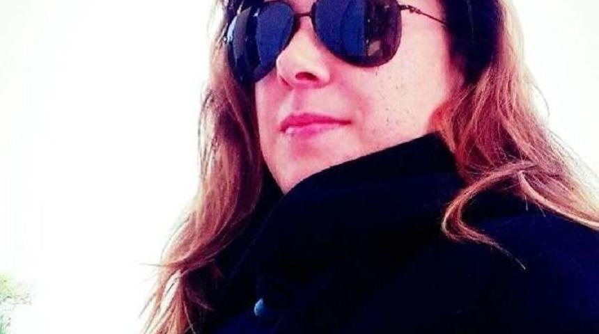 Ak&uuml;l&uuml; Yolcu Taşıma Aracı Duvara &Ccedil;arptı; G&uuml;venlik G&ouml;revlisi Kadın &Ouml;ld&uuml;