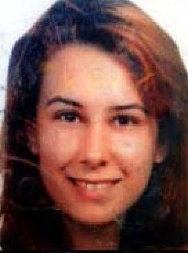 Ak&uuml;l&uuml; Yolcu Taşıma Aracı Duvara &Ccedil;arptı; G&uuml;venlik G&ouml;revlisi Kadın &Ouml;ld&uuml; 1