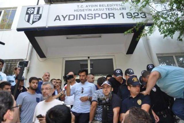 Efe de Yumruklar Konuştu, Kongre Iptal Oldu 3