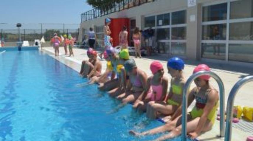 Y&uuml;zme Kursu Devam Ediyor