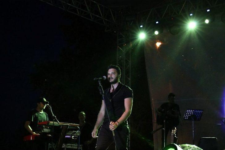 Zor Soru Karşısında İlyas Yalçıntaş’ın Nutku Tutuldu G2