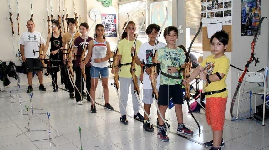 Ok&ccedil;uluk İl Spor Merkezi Kursları Devam Ediyor