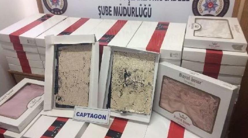 Nevresim Ambalajından 99 Bin Adet Captagon &Ccedil;ıktı