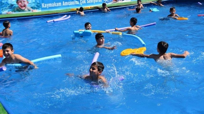 Kızıltepe&rsquo;de &lsquo;y&uuml;zme Bilmeyen &Ccedil;ocuk Kalmasın&rsquo; Projesi