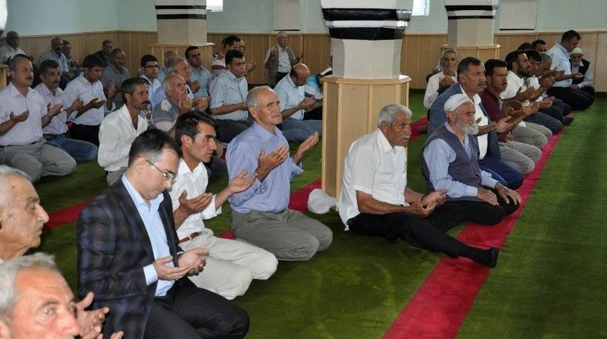 &Ccedil;&uuml;ng&uuml;ş&rsquo;te 15 Temmuz Şehitleri Anıldı