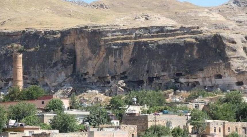 Hasankeyf Kalesi'ne Kurtarma Projesi