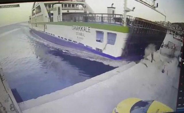  &ccedil;anakkale  Feribotu, Marmara Adası nda Iskeleye &Ccedil;arptı (2) 3
