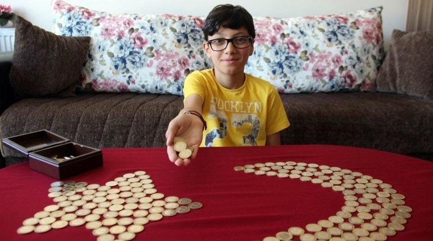 (&ouml;zel Haber) Darbeyi Unutturmamak İ&ccedil;in 15 Temmuz Parası Biriktirdi