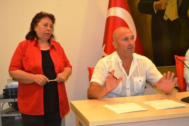 Ayvalıklı Turizmcilerin &Ouml;nc&uuml; Toplantısı Yapıldı 2