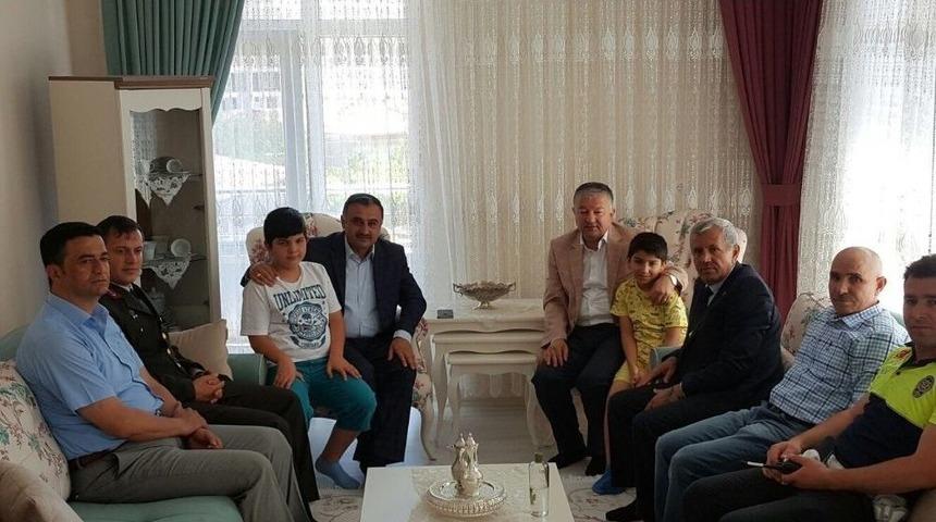 Develi&rsquo;de Şehit Yakınları Ziyaret Edildi