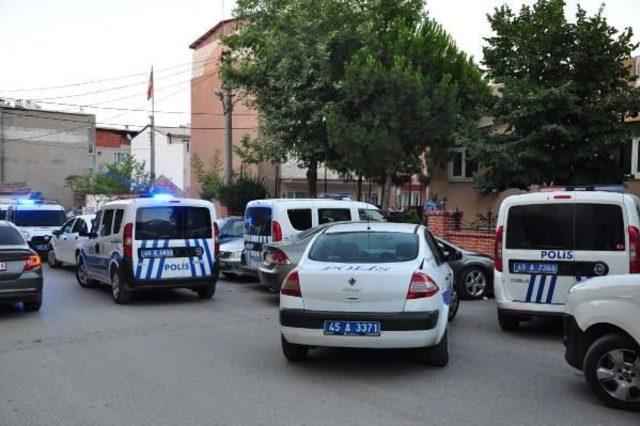 Polisin De Tartaklandığı Kavgaya 7 Gözaltı