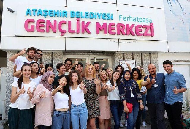 Dünya Gençleri Ataşehir’de Buluşuyor