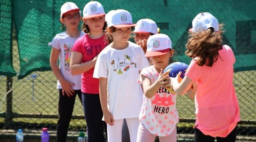 Yaz Kurslarında Yıldız Adayları Yetişiyor