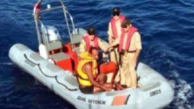 Bodrum'dan Yüzerek Kos'a Geçmeye Çalıştı