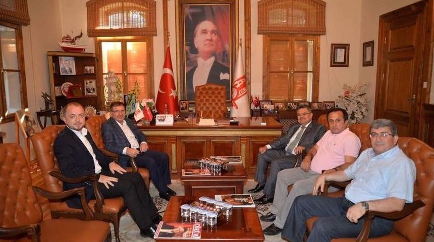 Kocaeli Milletvekili Şeker Ve Başkan Yağcı Bir Araya Geldiler