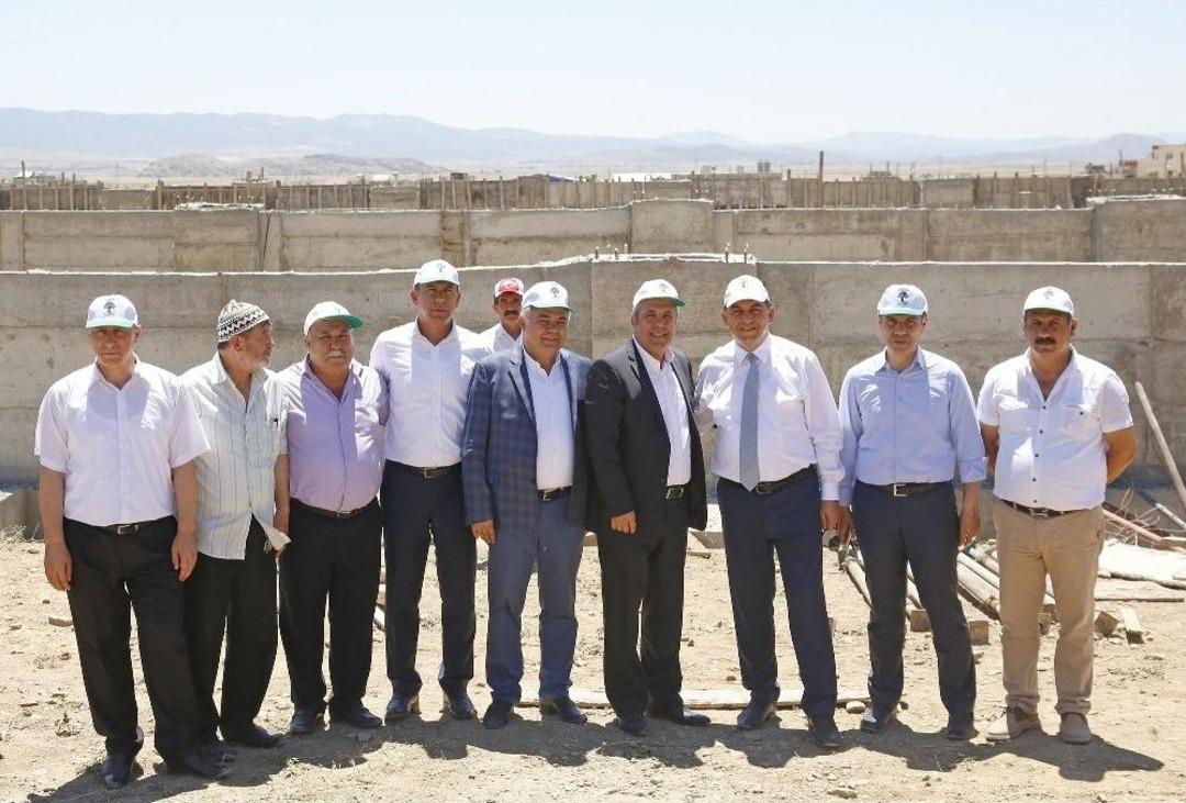 Şehitkamil&rsquo;de Hizmetler İl&ccedil;e Sınırlarını Aşıyor