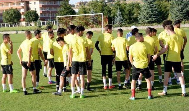 Kayserispor U21 Takımı A Takım Tesislerinde Çalışıyor