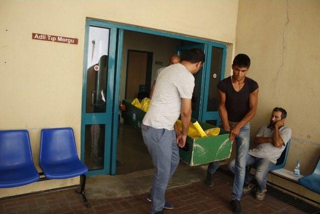 Deniz Yatağından D&uuml;şen İki Kardeş Hayatını Kaybetti 2