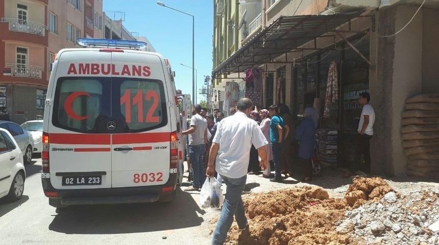 Otomobille Bisiklet &Ccedil;arpıştı: 1 Yaralı